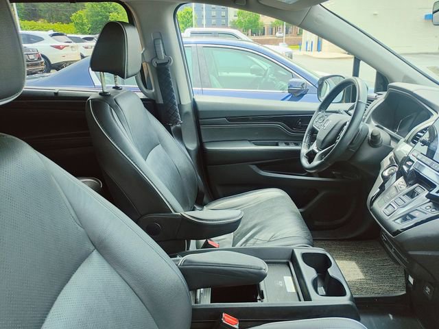 Used 2023 Honda Odyssey Elite image 4