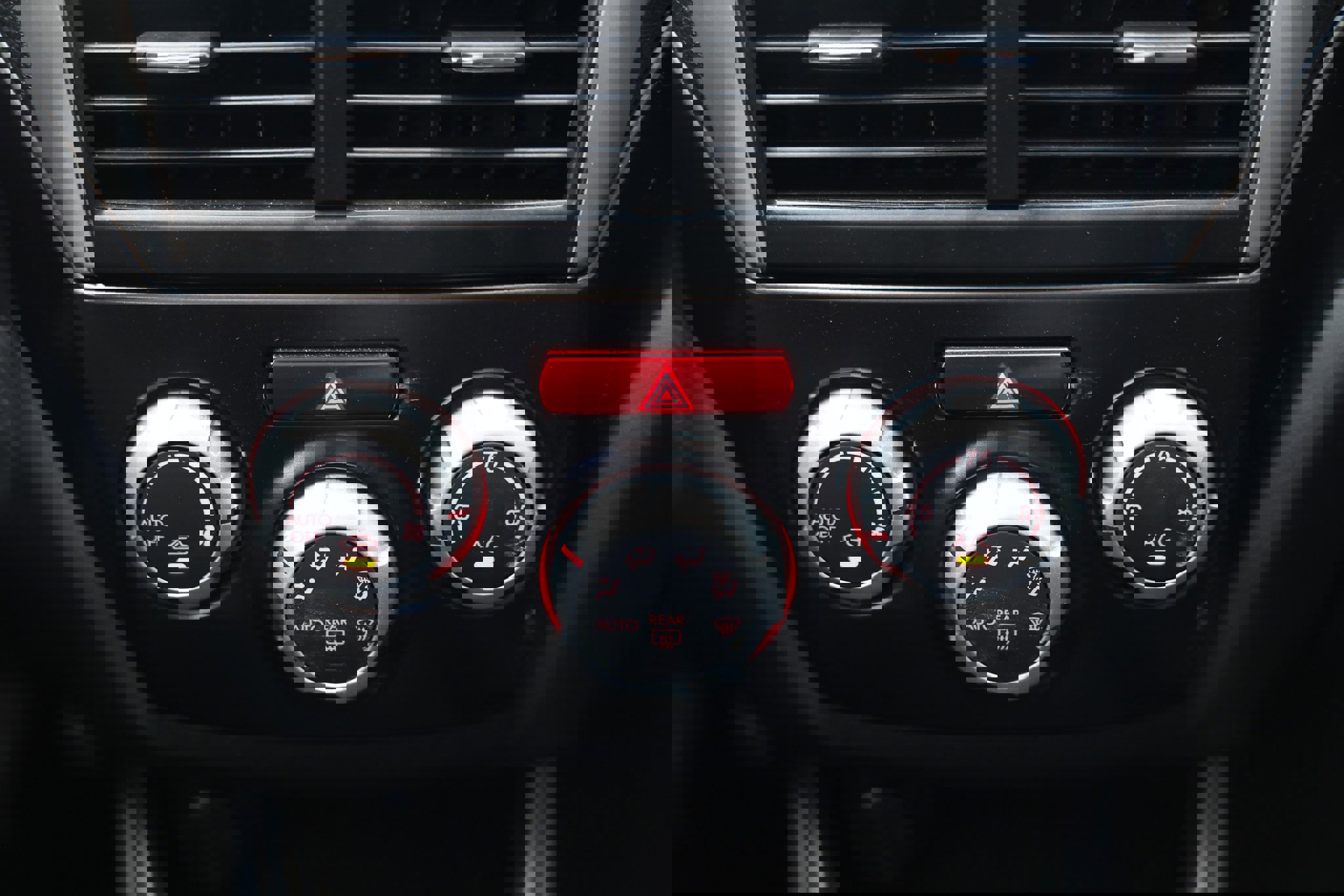 Used 2014 Subaru Impreza WRX Sedan image 36