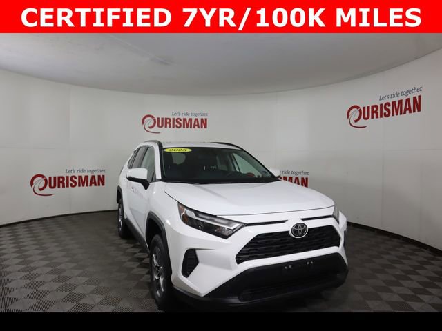 Used 2025 Toyota RAV4 XLE image 17