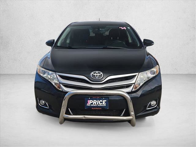 Used 2014 Toyota Venza XLE image 2