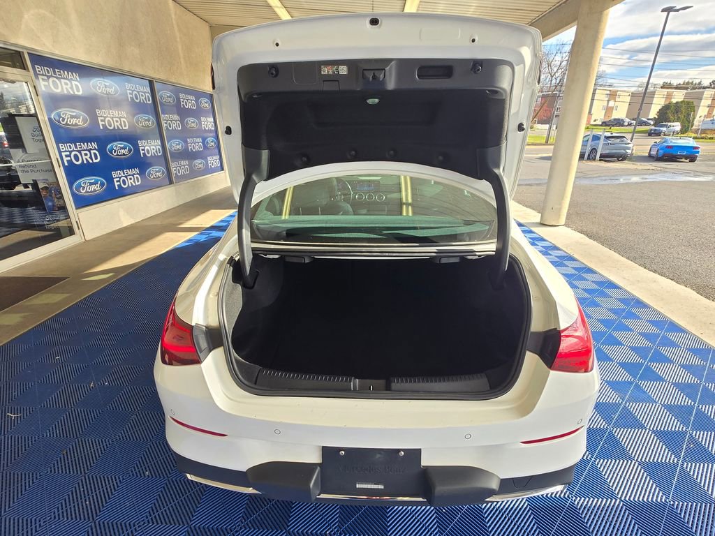 Used 2025 Mercedes-Benz CLA 250 4MATIC image 7