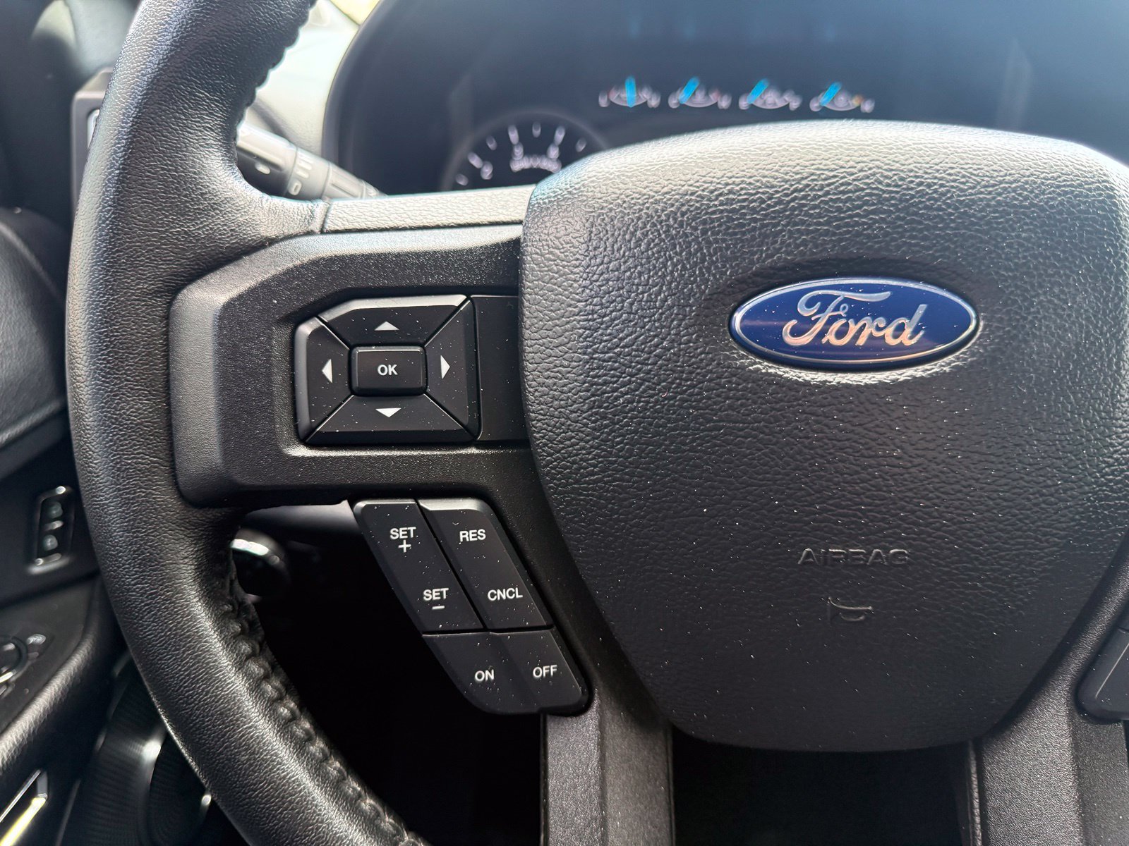 Used 2020 Ford Expedition XL AWD/4WD image 19