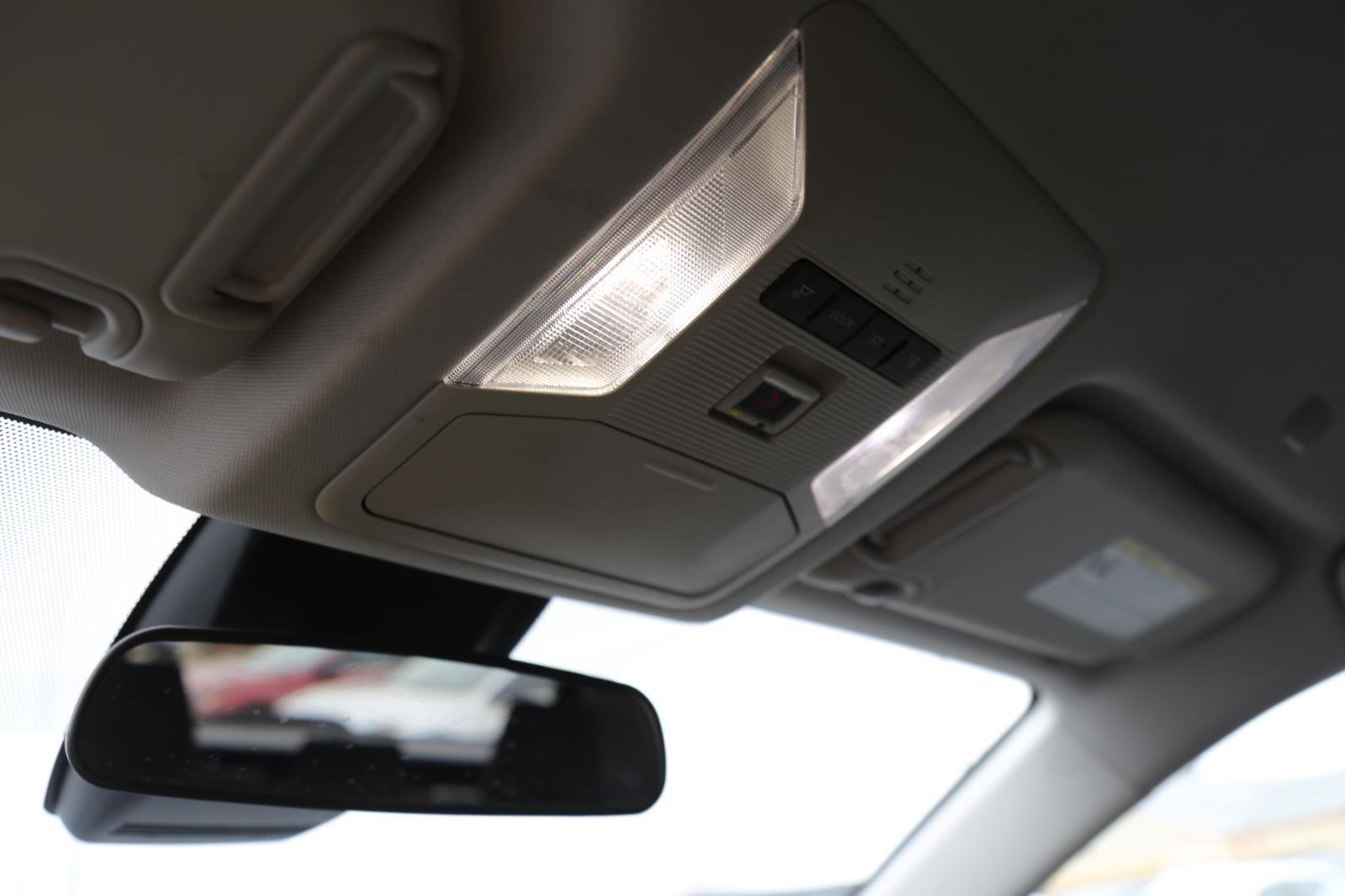 Used 2024 Toyota RAV4 XLE FWD image 20