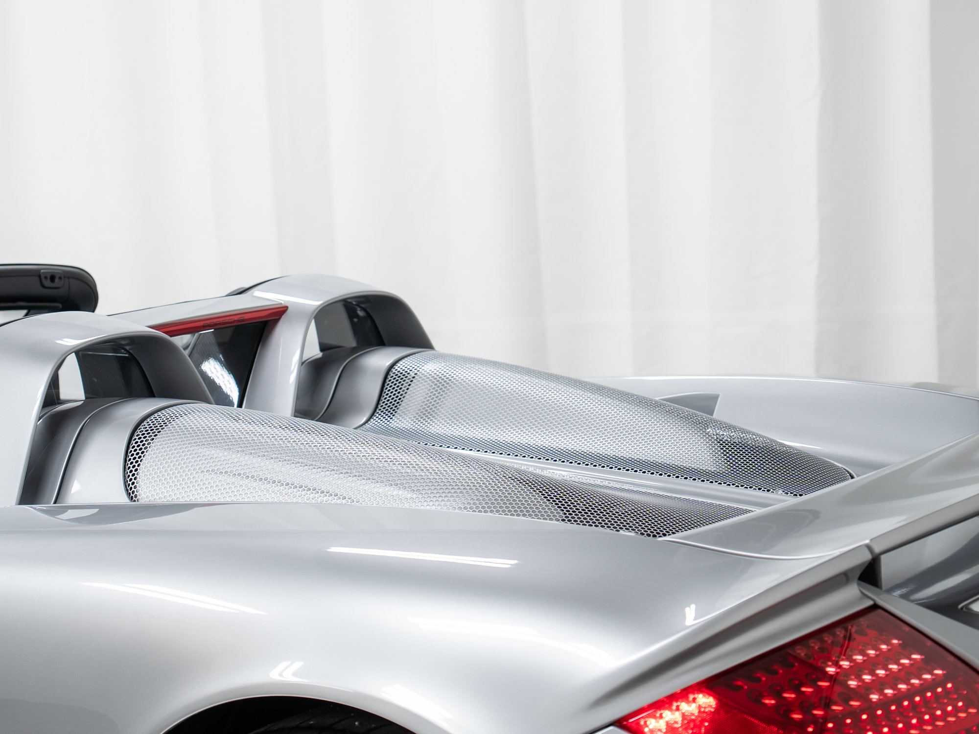 Used 2005 Porsche Carrera GT RWD image 52