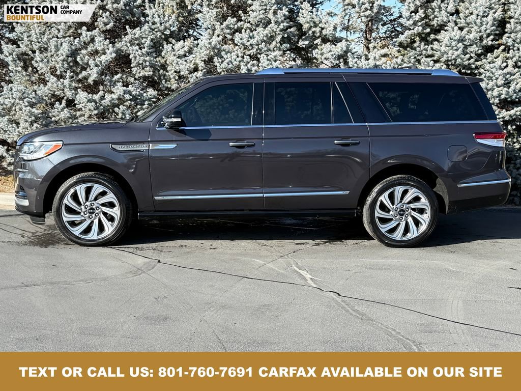 Used 2024 Lincoln Navigator L Reserve image 4