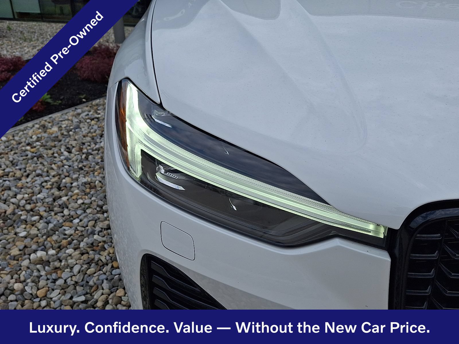 Certified 2024 Volvo XC60 B5 Ultimate AWD/4WD image 10