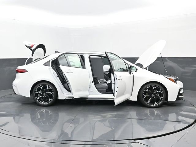 Used 2025 Toyota Corolla FX w/ Convenience Package FWD image 30