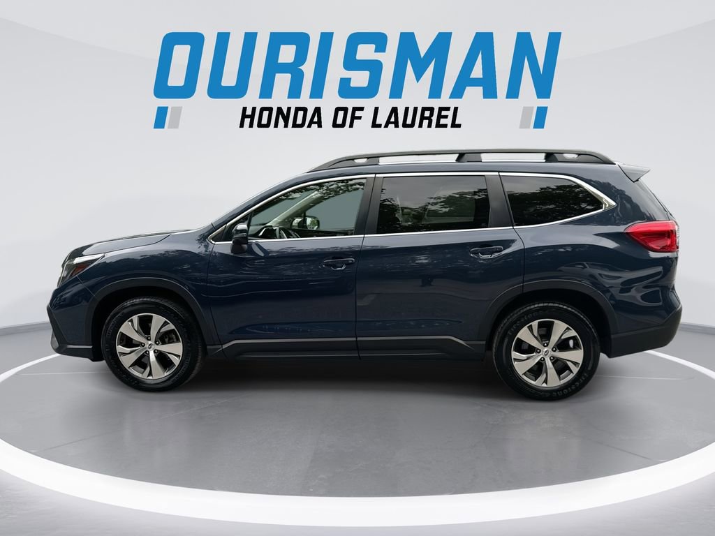 Used 2023 Subaru Ascent Premium AWD/4WD image 5