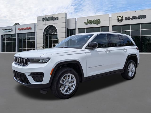 New 2026 Jeep Grand Cherokee Laredo RWD image 8