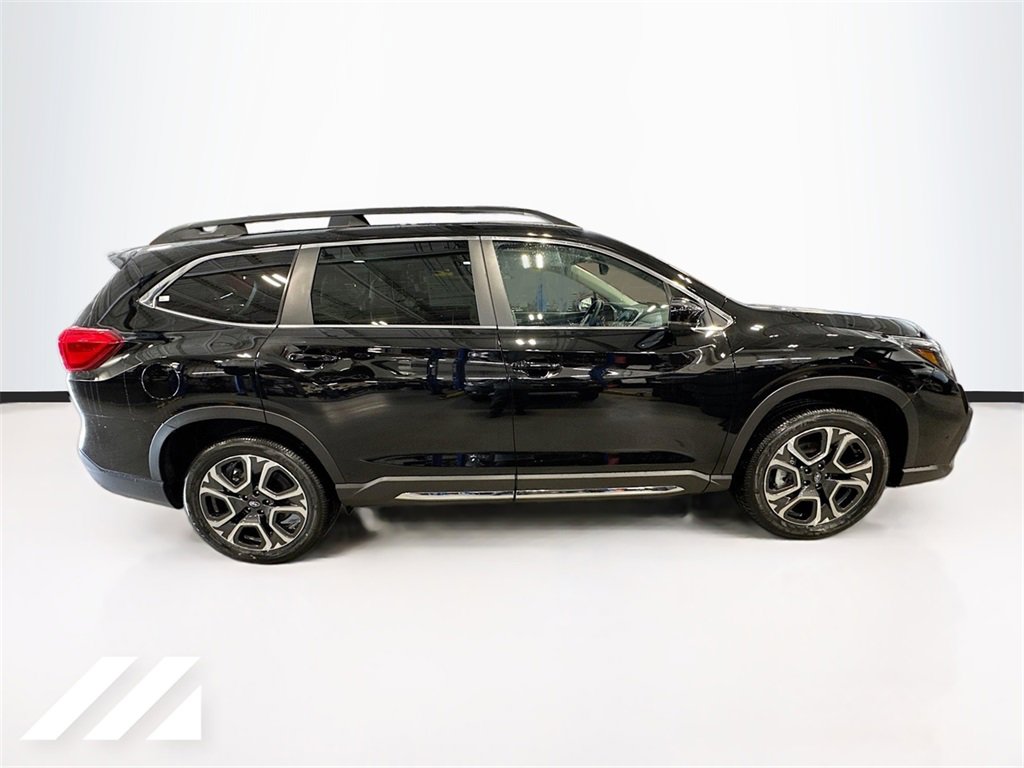 New 2026 Subaru Ascent Limited image 4