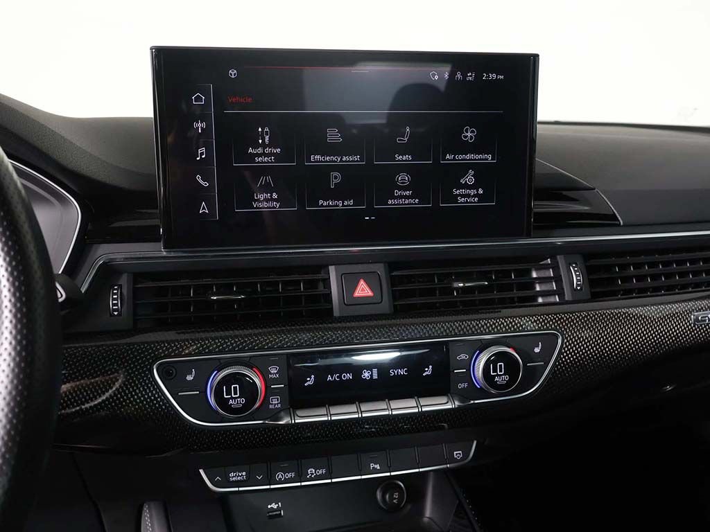 Used 2023 Audi S4 Premium Plus w/ Premium Plus Package AWD/4WD image 46
