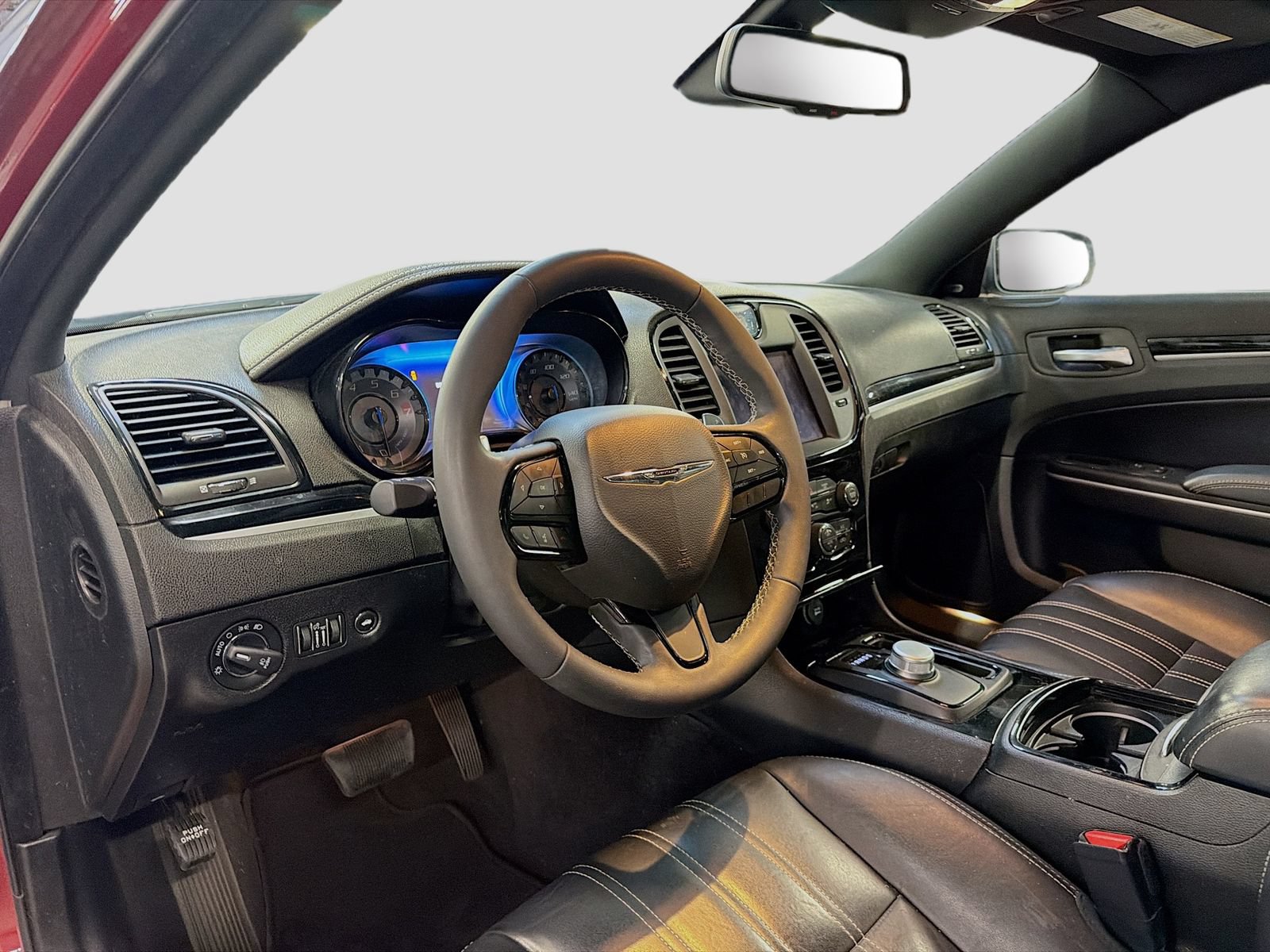 Used 2022 Chrysler 300 S RWD image 9