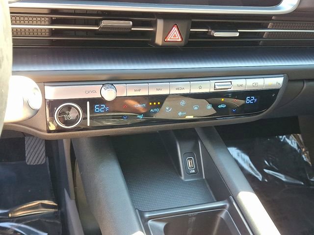 Used 2023 Hyundai Ioniq 6 SE image 19