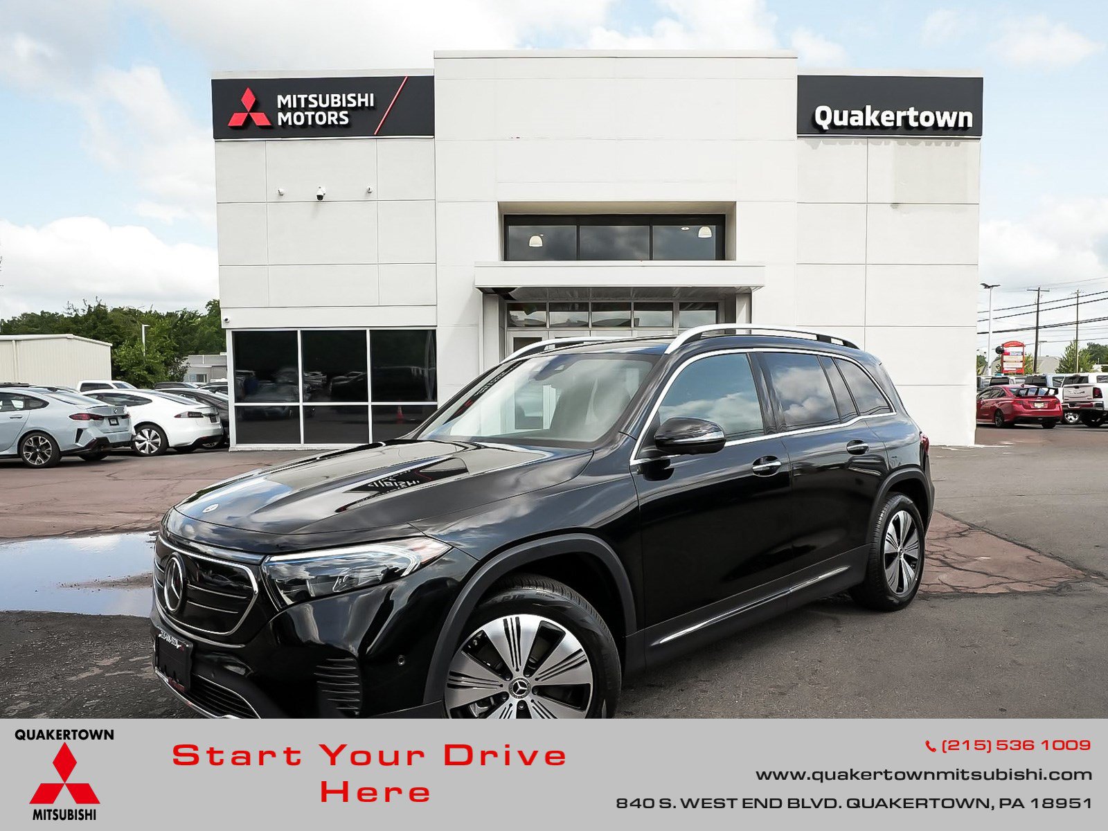 Used 2023 Mercedes-Benz EQB 300 4MATIC w/ Pinnacle Package