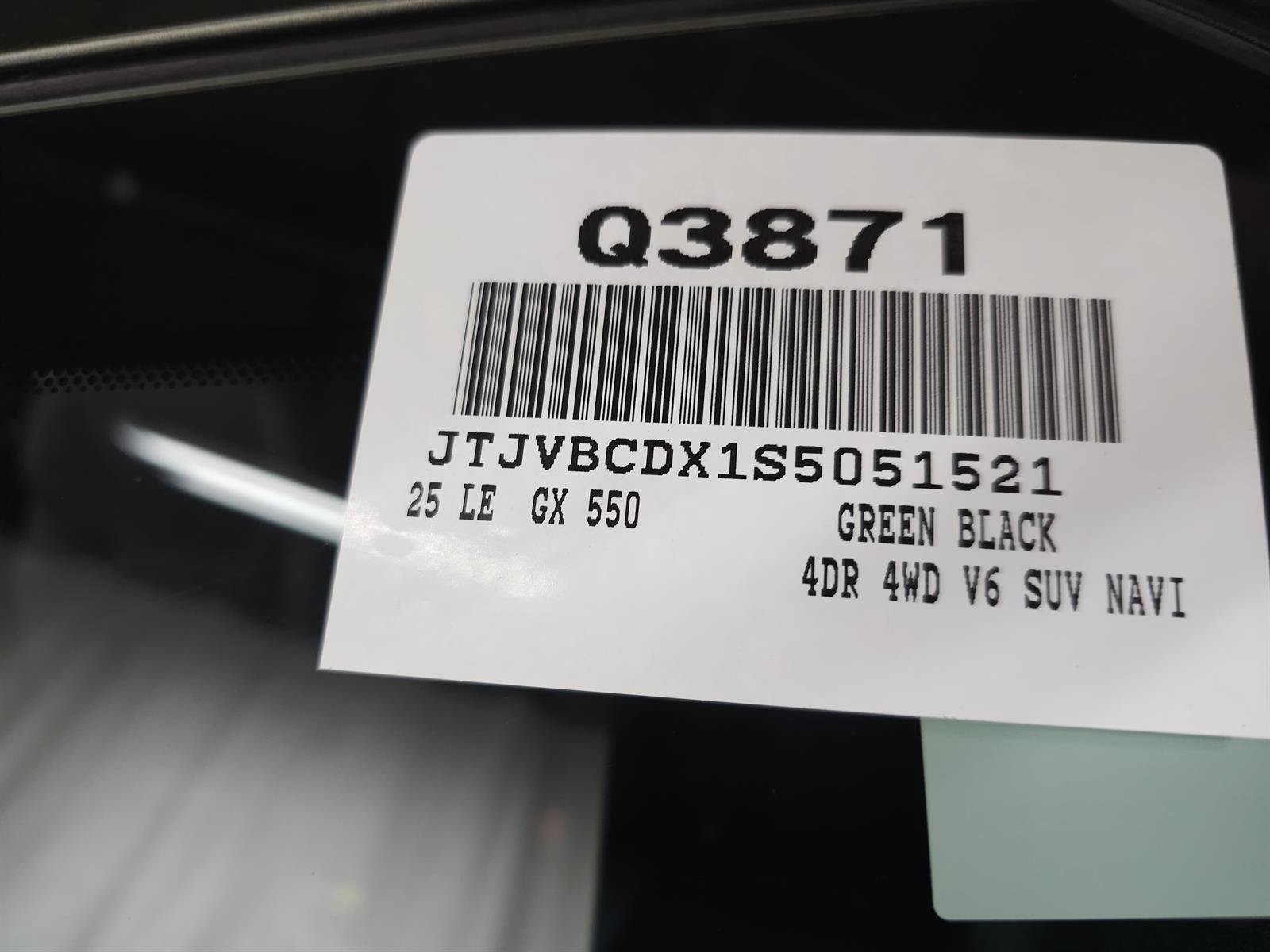 Certified 2025 Lexus GX 550 w/ Accessory Package (2T) AWD/4WD image 37