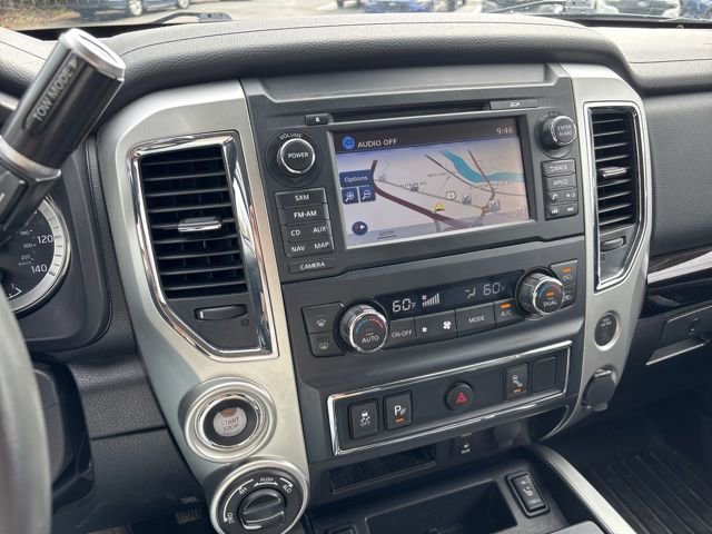 Used 2017 Nissan Titan SV image 21
