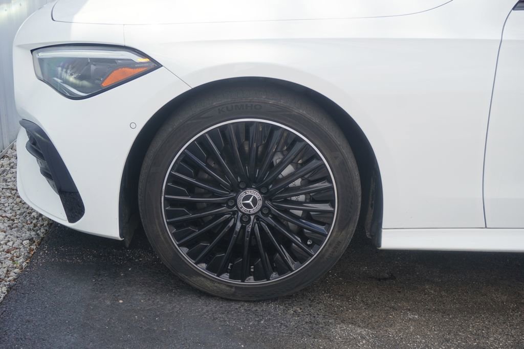 Used 2024 Mercedes-Benz CLE 300 4MATIC Coupe image 6