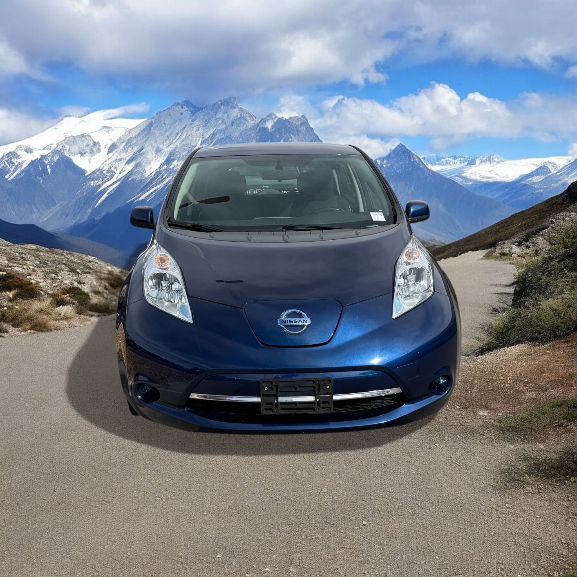 Used 2017 Nissan Leaf SV w/ Protection Package image 7