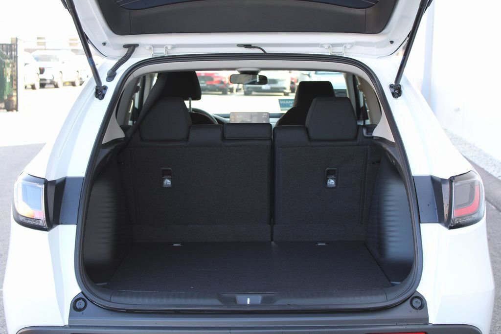 New 2026 Honda HR-V LX image 15