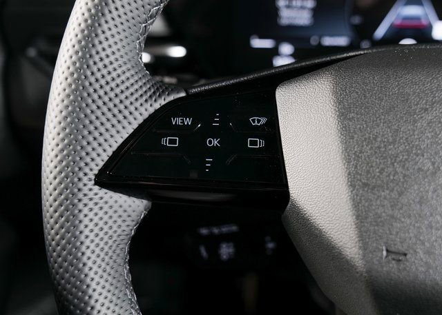 New 2025 Audi SQ5 Prestige image 19