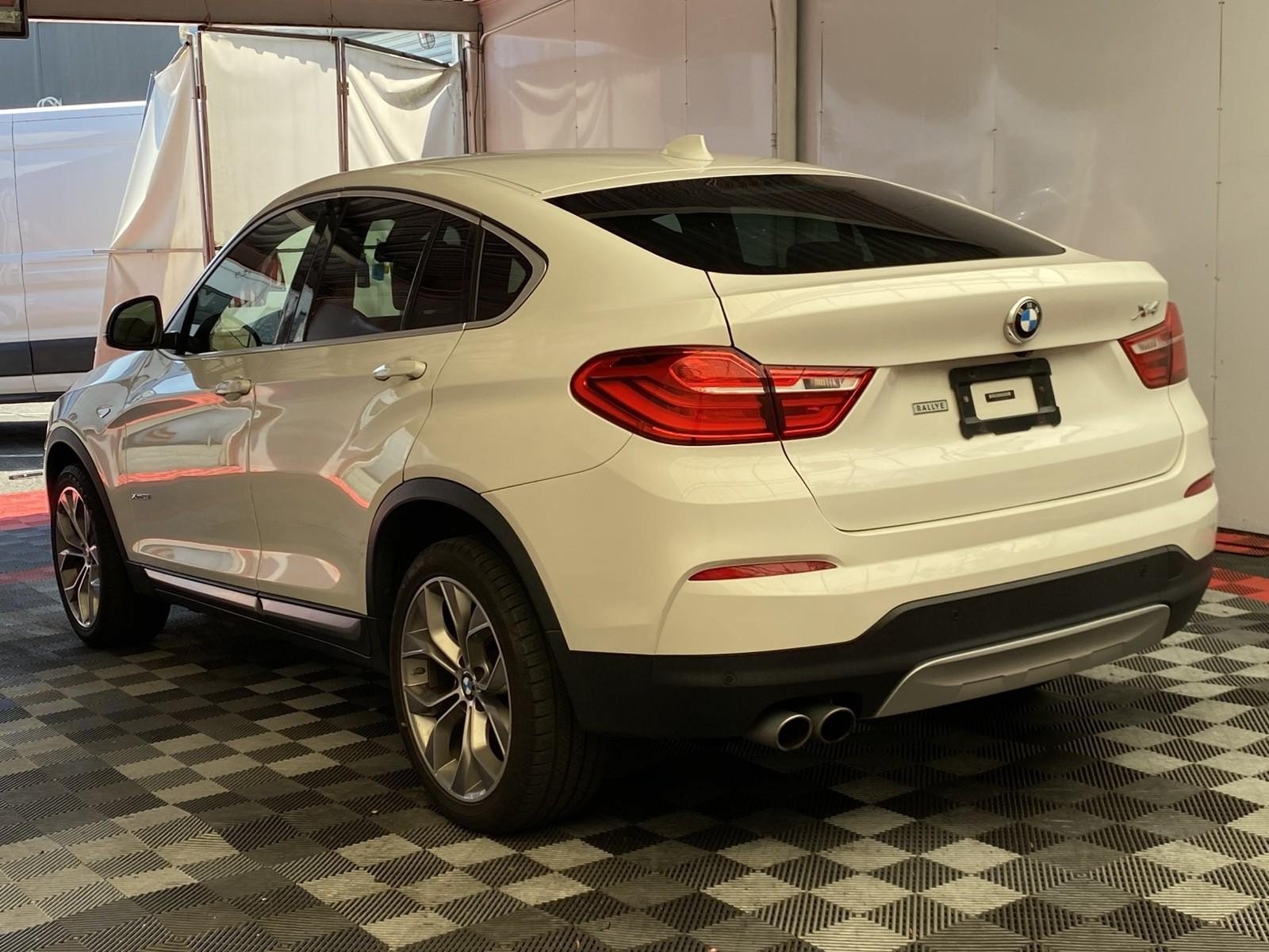 Used 2018 BMW X4 xDrive28i AWD/4WD image 4