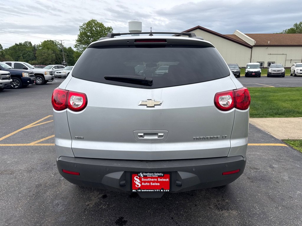 Used 2010 Chevrolet Traverse LT w/ Personal Connectivity Package AWD/4WD image 7