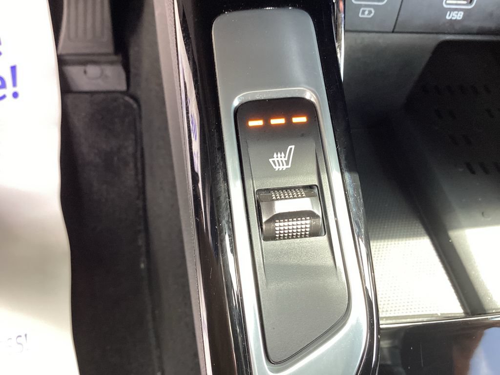 Used 2023 Kia Sorento SX AWD/4WD image 43