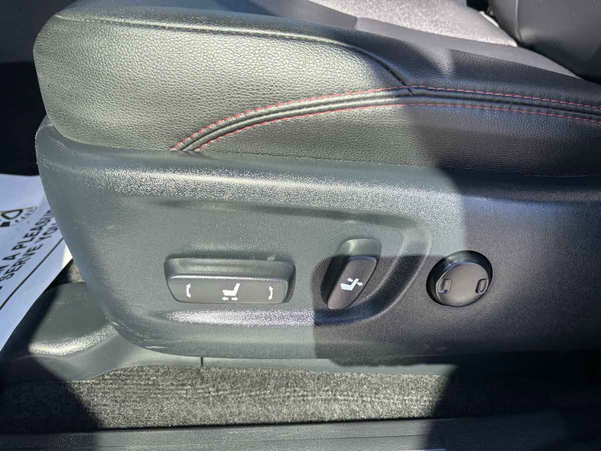 Used 2024 Toyota 4Runner TRD Off-Road Premium image 31