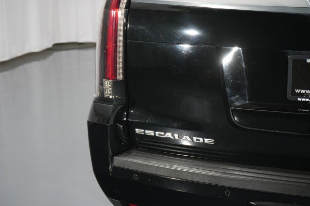 Used 2020 Cadillac Escalade Luxury image 22