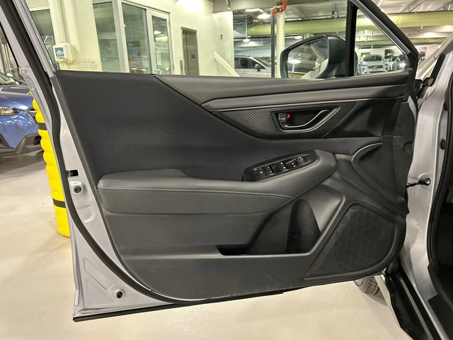 Used 2023 Subaru Outback 2.5i image 9