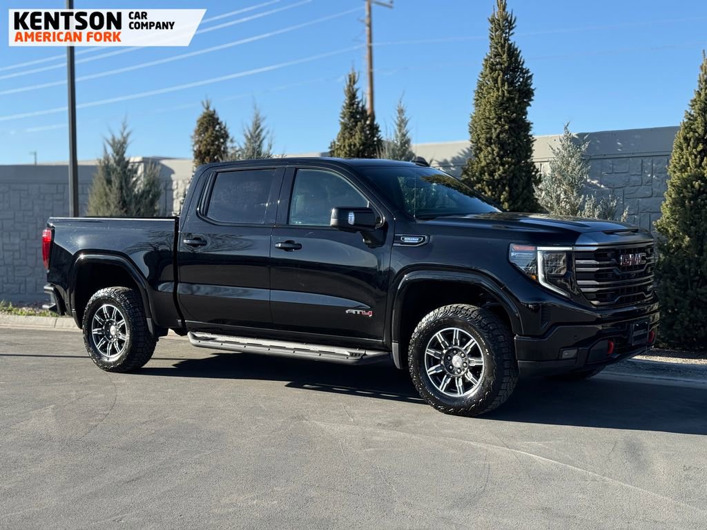 Used 2024 GMC Sierra 1500 AT4 w/ AT4 Premium Package AWD/4WD image 12