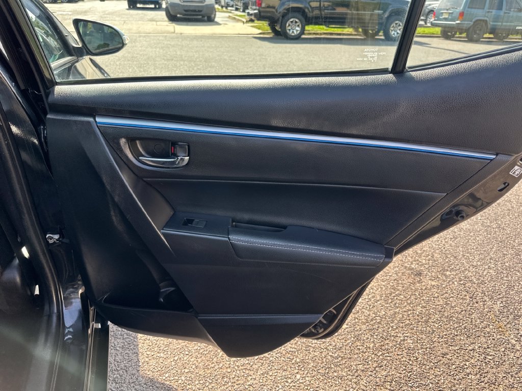 Used 2016 Toyota Corolla S FWD image 22