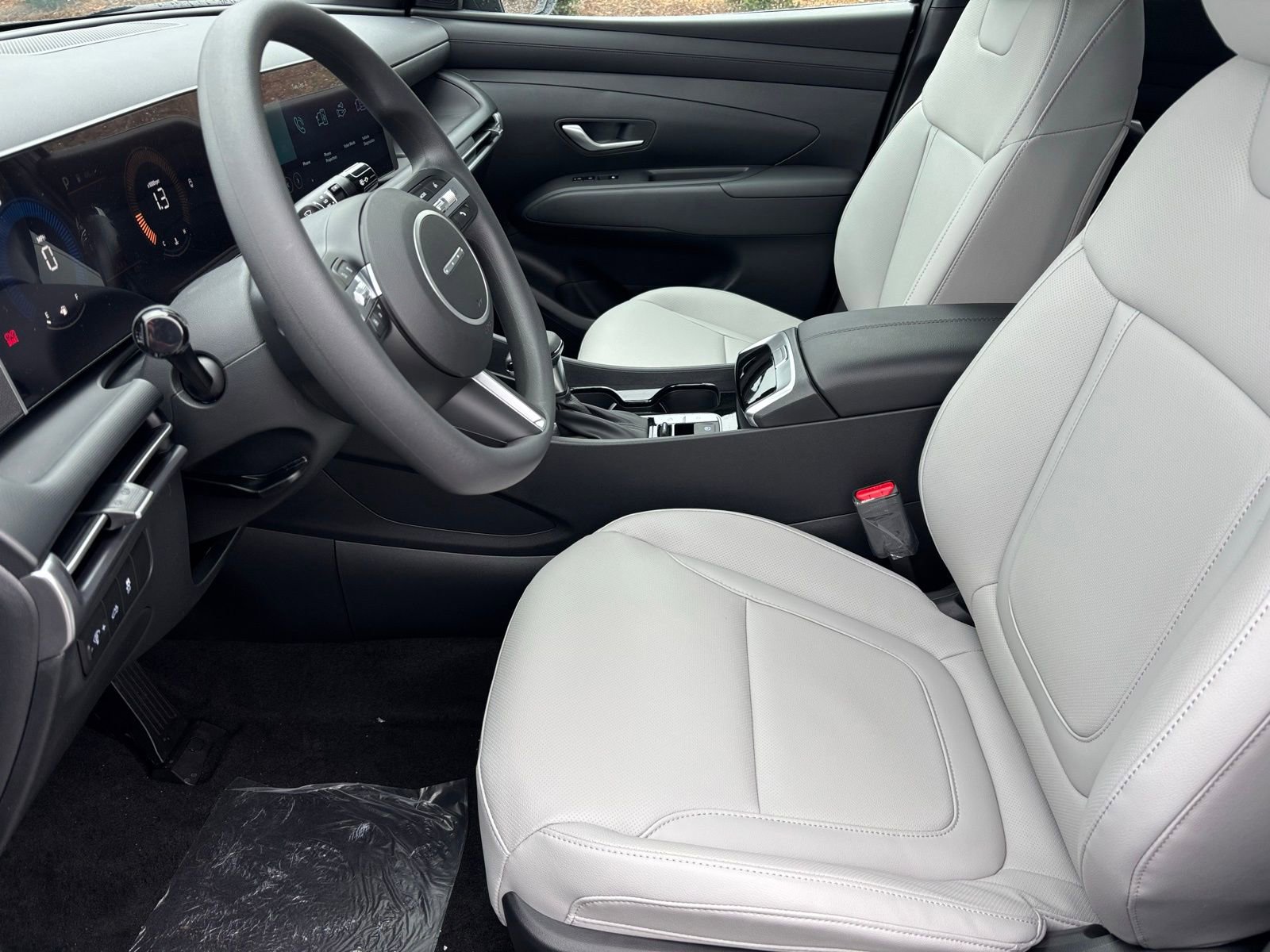 New 2026 Hyundai Santa Cruz SEL FWD image 12