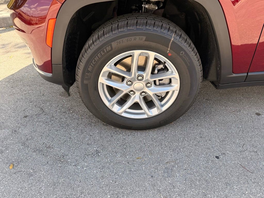 New 2026 Jeep Grand Cherokee L Laredo image 31