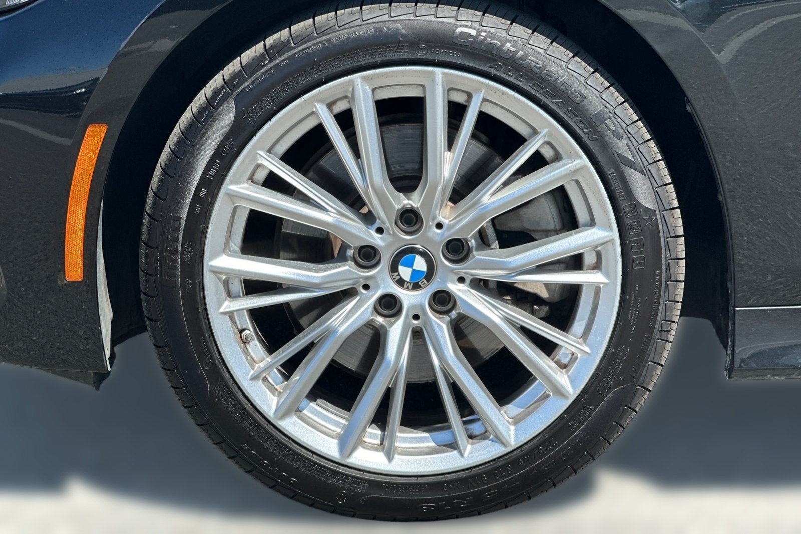 Certified 2024 BMW 330i Sedan w/ Convenience Package RWD image 13