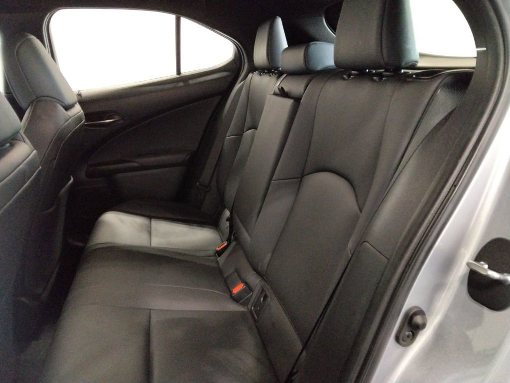 Used 2023 Lexus UX 250h AWD w/ Accessory Package (Z2) image 33