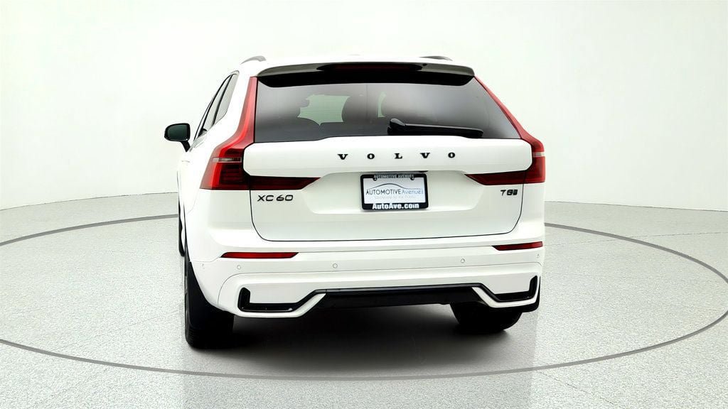 Used 2026 Volvo XC60 T8 Ultra w/ Climate Package AWD/4WD image 6