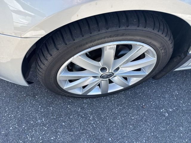 Used 2010 Volkswagen Jetta SE image 4