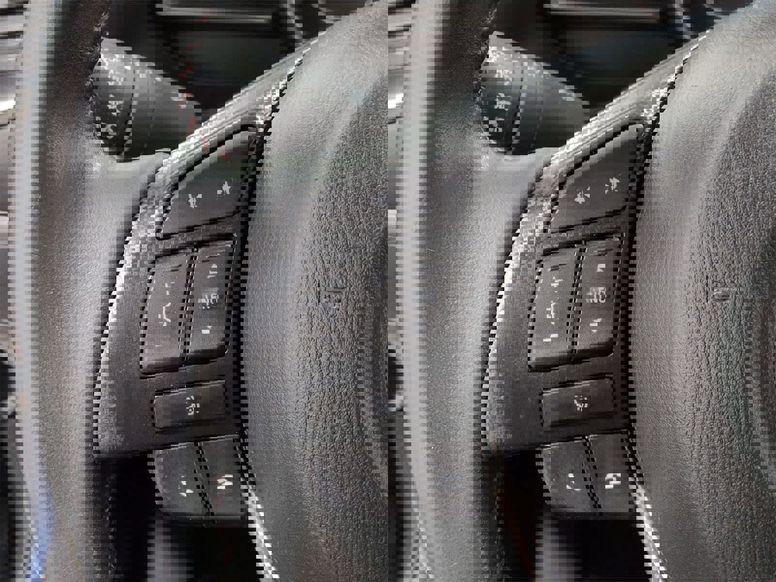 Used 2016 MAZDA MAZDA3 i Touring w/ Popular Equipment Package image 26