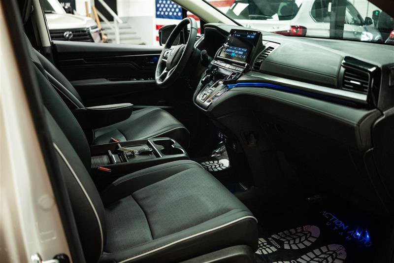 Used 2026 Honda Odyssey Elite image 14