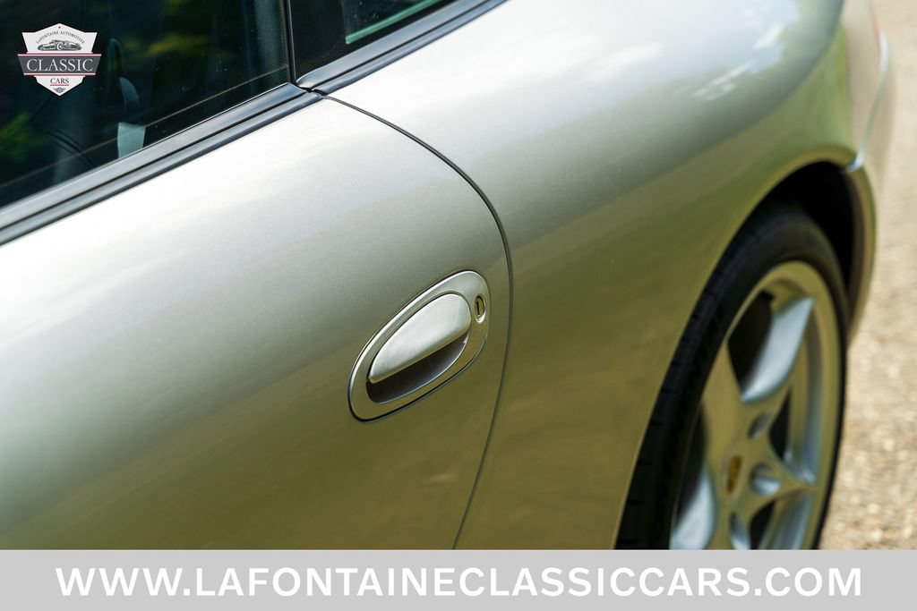 Used 2002 Porsche 911 Carrera RWD image 41