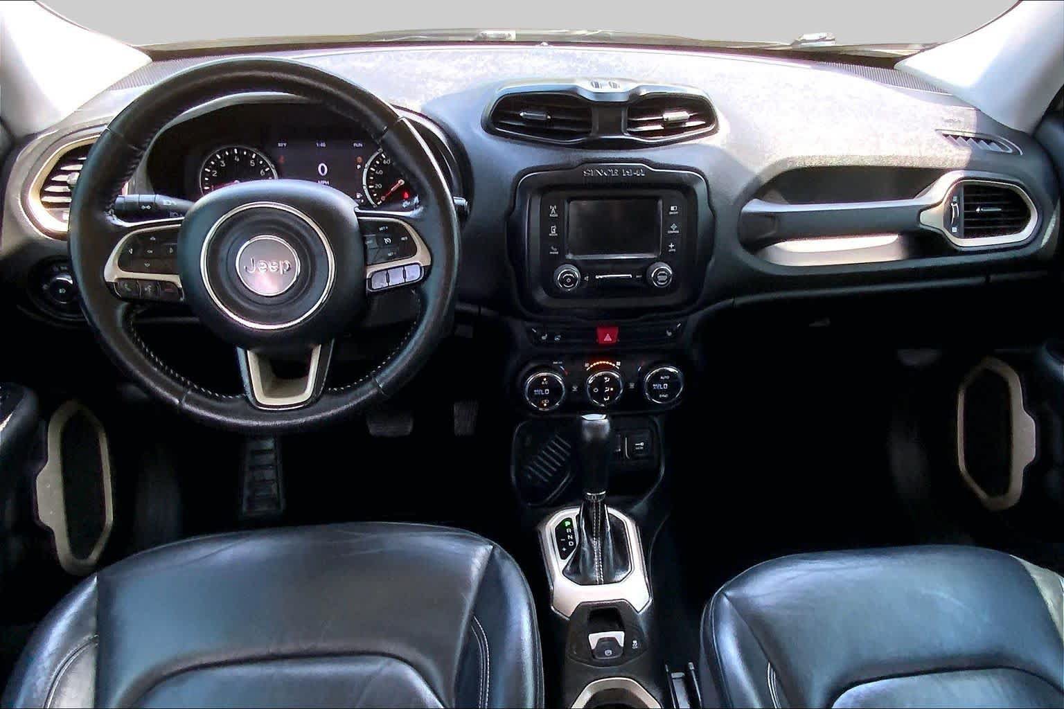 Used 2016 Jeep Renegade Limited FWD image 16