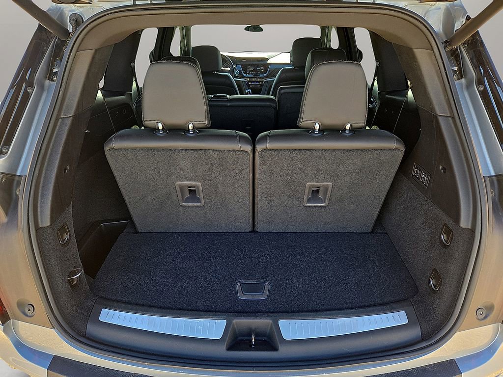 Used 2024 Cadillac XT6 Premium Luxury image 14