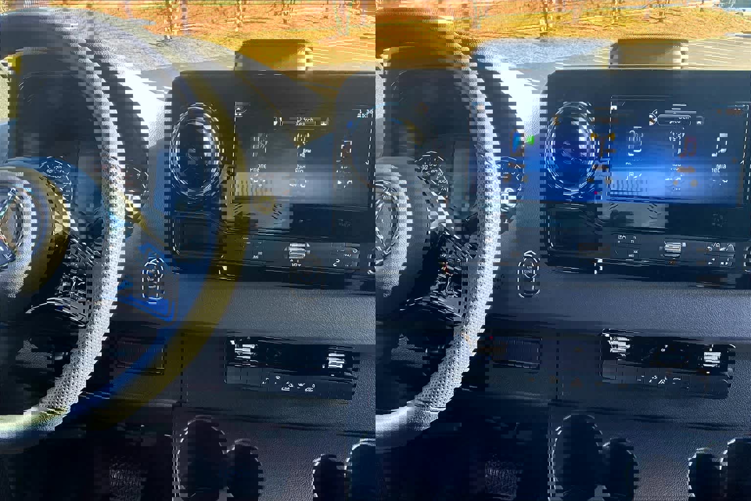 Used 2025 Mercedes-Benz Sprinter 2500 image 8