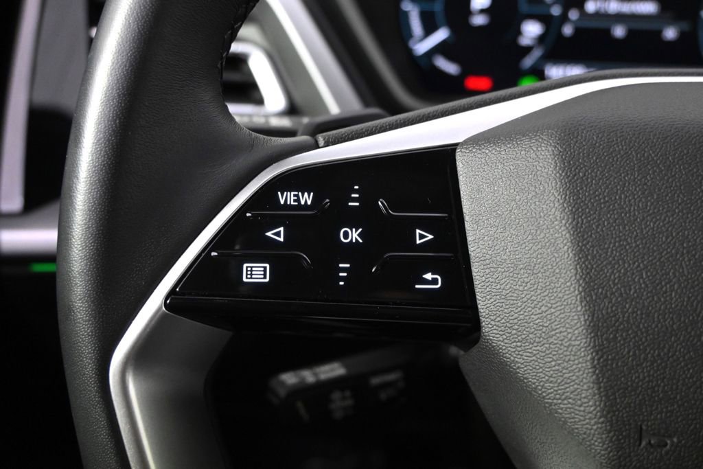 Used 2022 Audi Q4 e-tron Prestige image 34