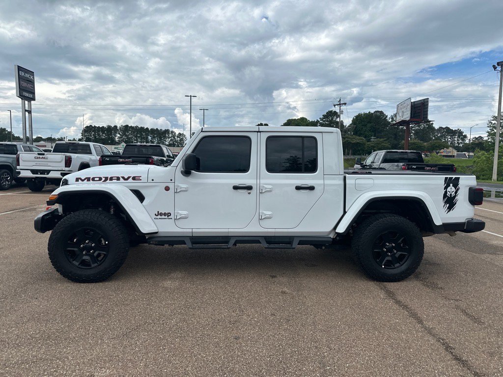 Used 2021 Jeep Gladiator Mojave image 1