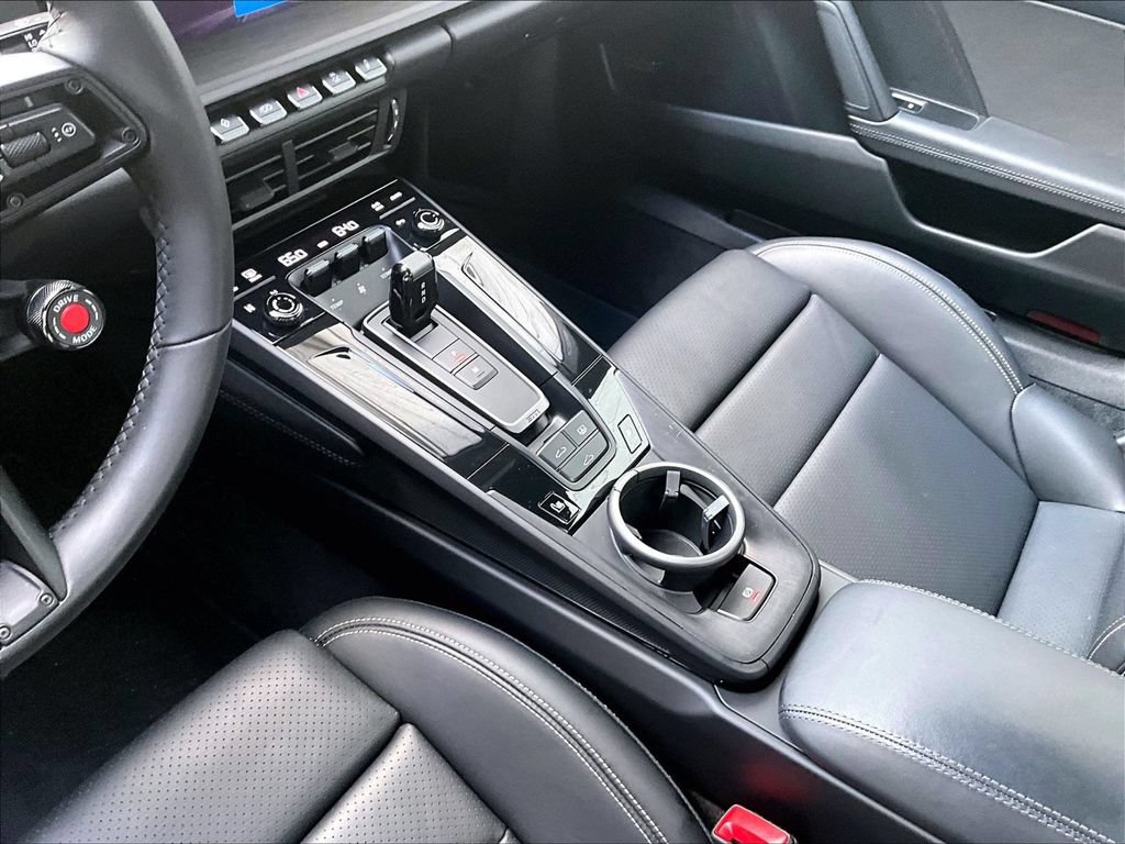 Certified 2026 Porsche 911 Carrera GTS RWD image 20
