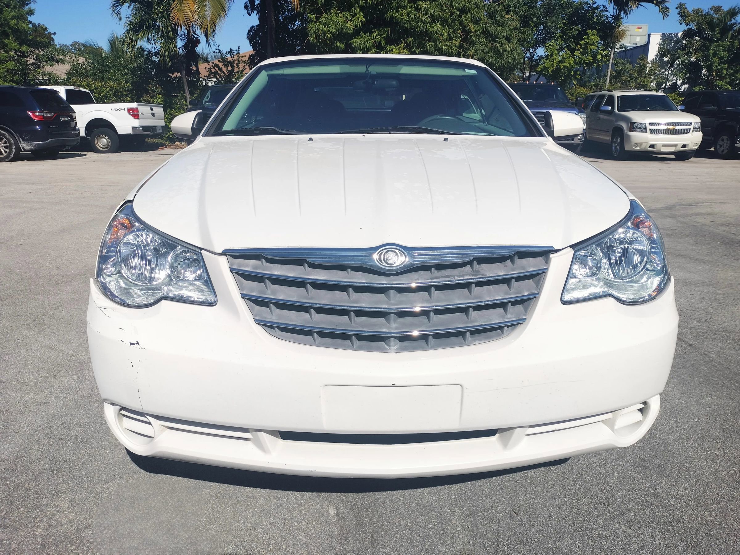 Used 2008 Chrysler Sebring Touring image 2