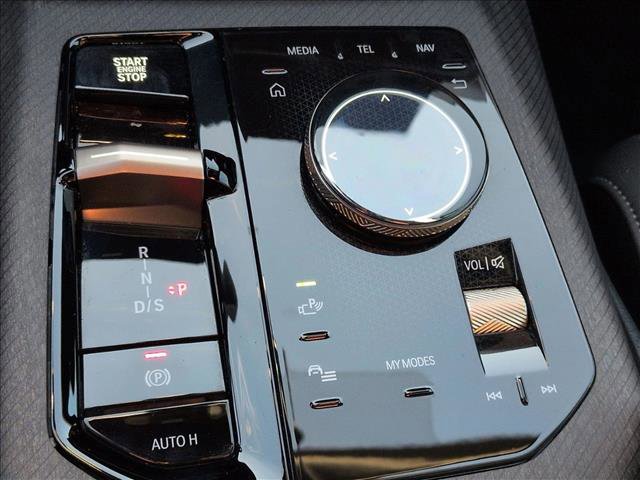 Used 2025 BMW X3 xDrive30i w/ Convenience Package image 12