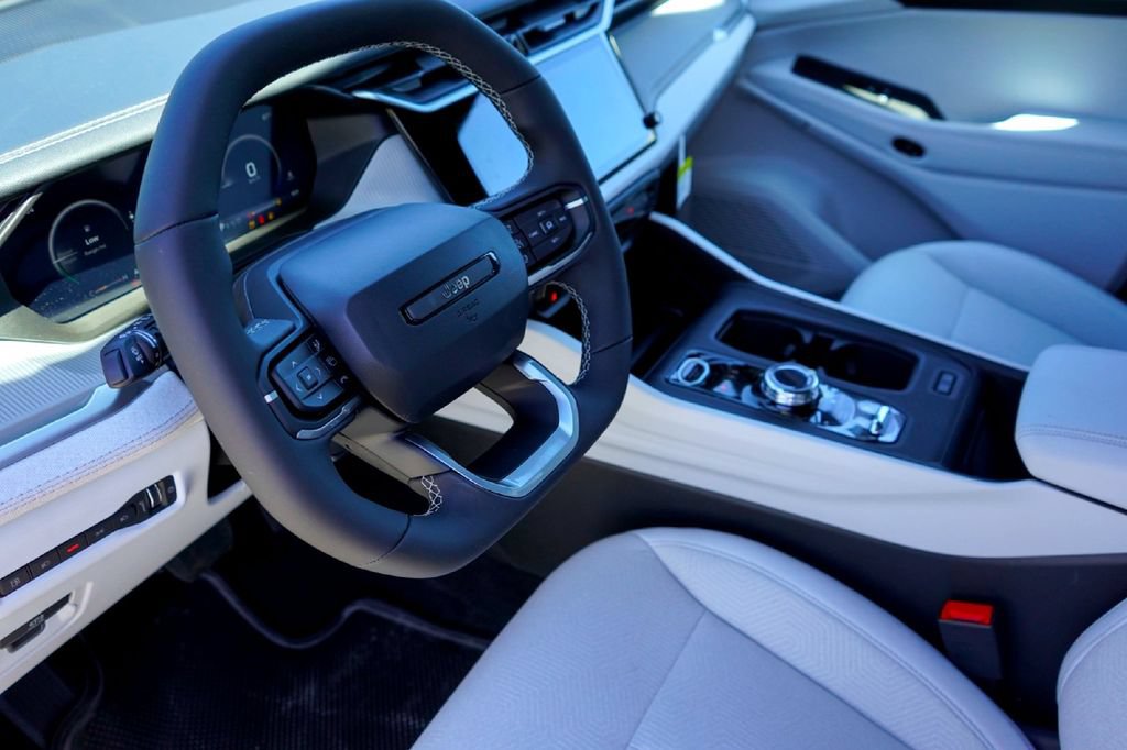 New 2026 Jeep Cherokee Laredo AWD/4WD image 9